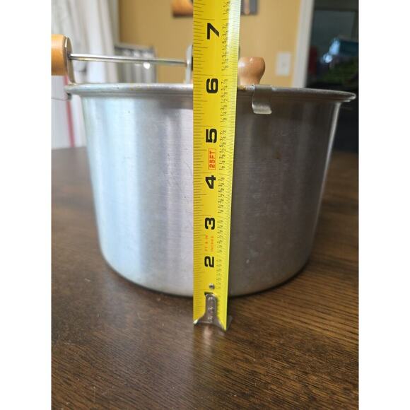 Genuine Whirley Pop Popcorn Maker Popper Stovetop Hand Crank Wooden Handle - Picture 13 of 16
